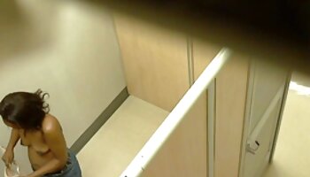ExposedWhores - Pamela Morrison Đi tiểu Con điếm được Mẹ kiếp vung trom phim set